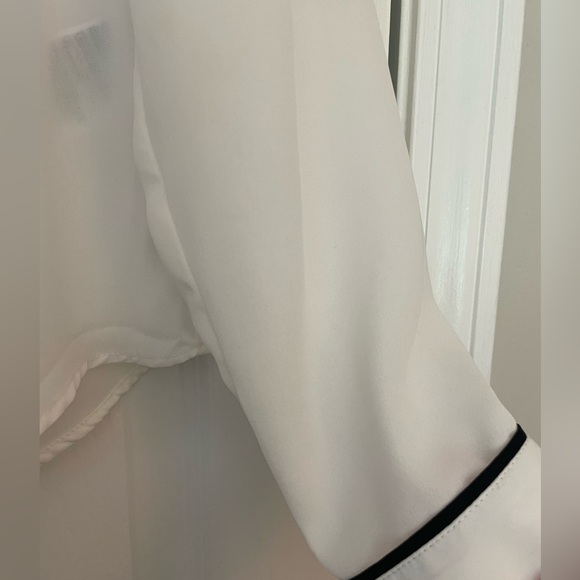 H&M Long Sleeve Sheer Button up Blouse - Picture 3 of 5